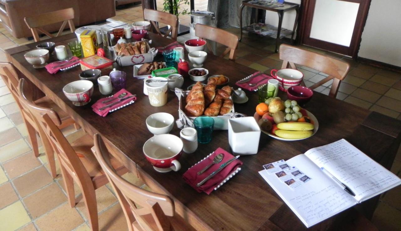 Aux Mesanges Bed and Breakfast Labergement-Foigney Εξωτερικό φωτογραφία
