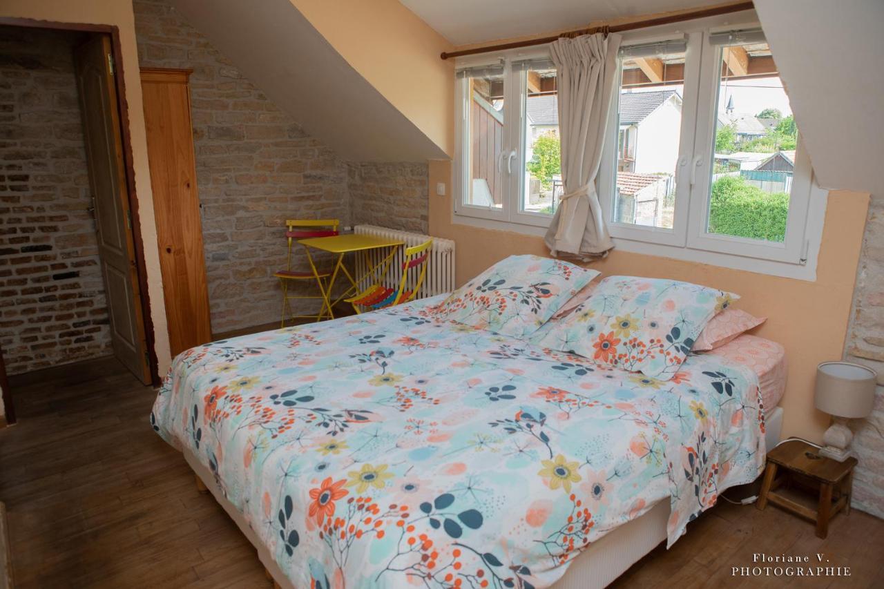 Aux Mesanges Bed and Breakfast Labergement-Foigney Εξωτερικό φωτογραφία