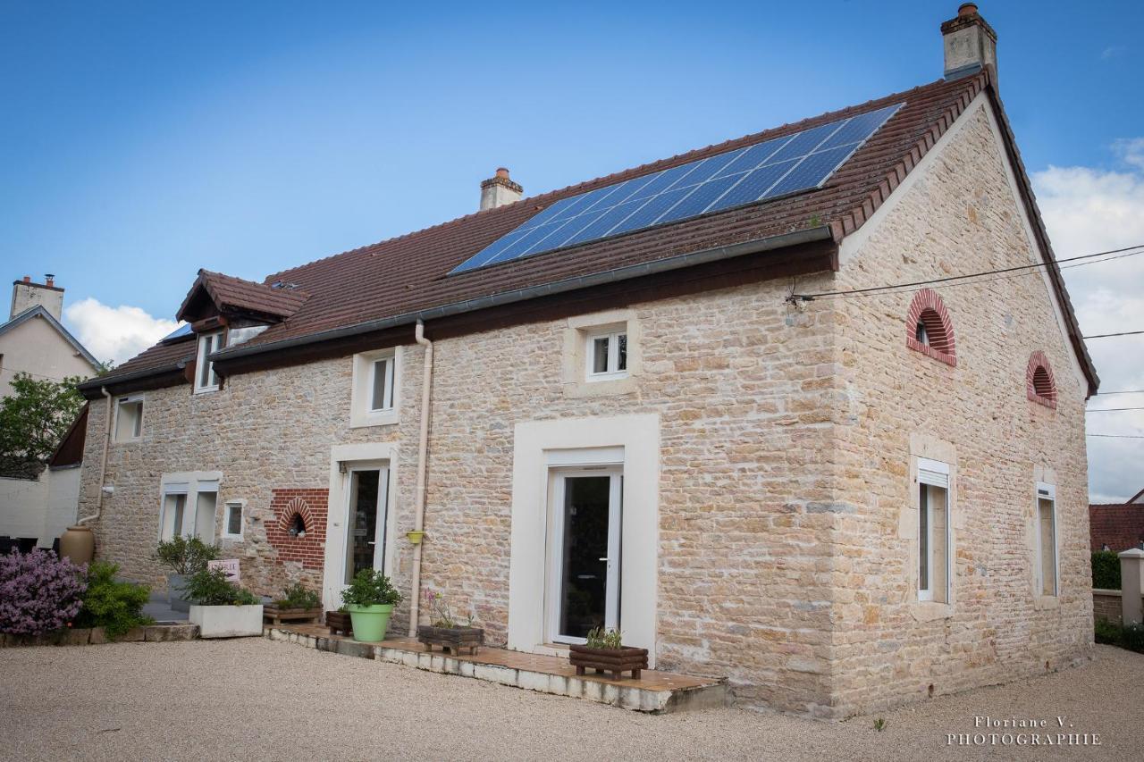 Aux Mesanges Bed and Breakfast Labergement-Foigney Εξωτερικό φωτογραφία